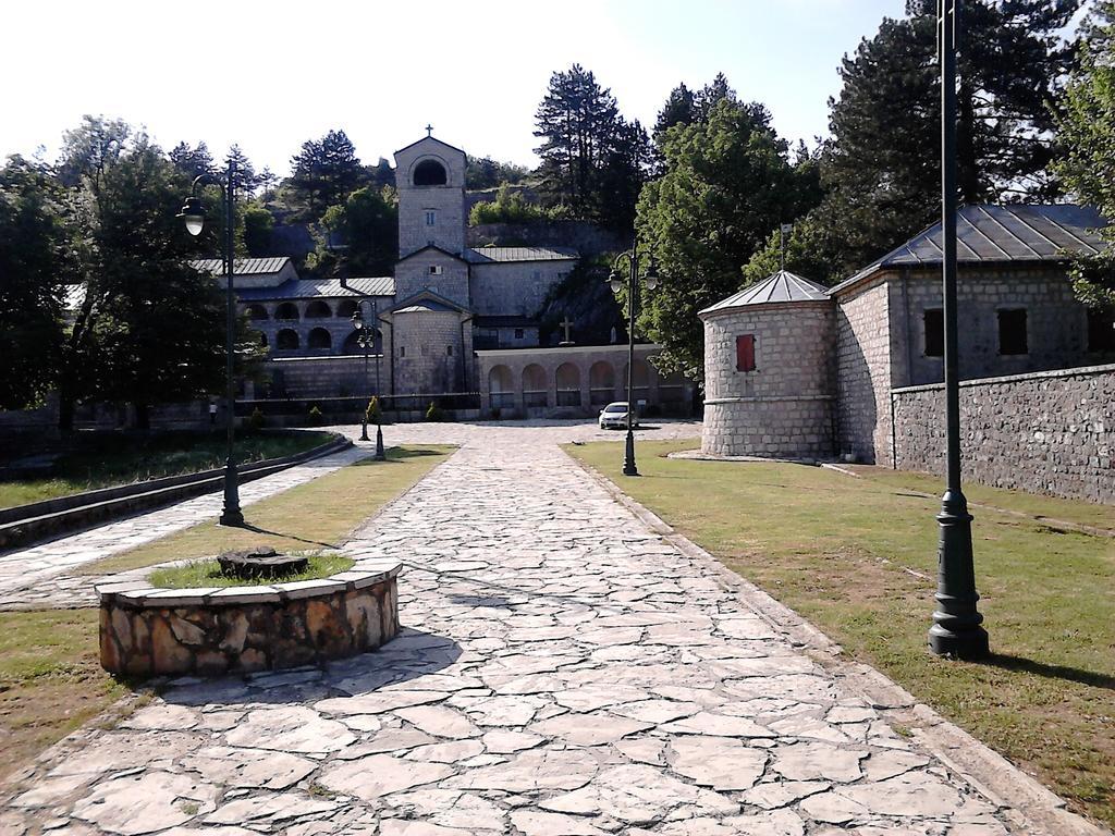 Apartments Mirkovic Cetinje Exterior photo